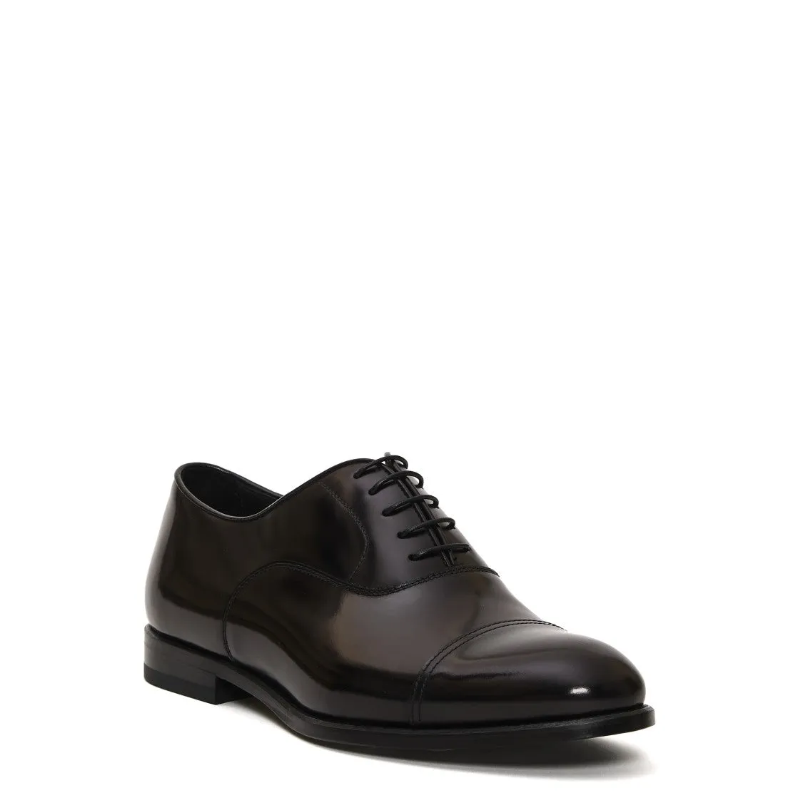 Cap Toe Oxford Shoes With Polished Finish