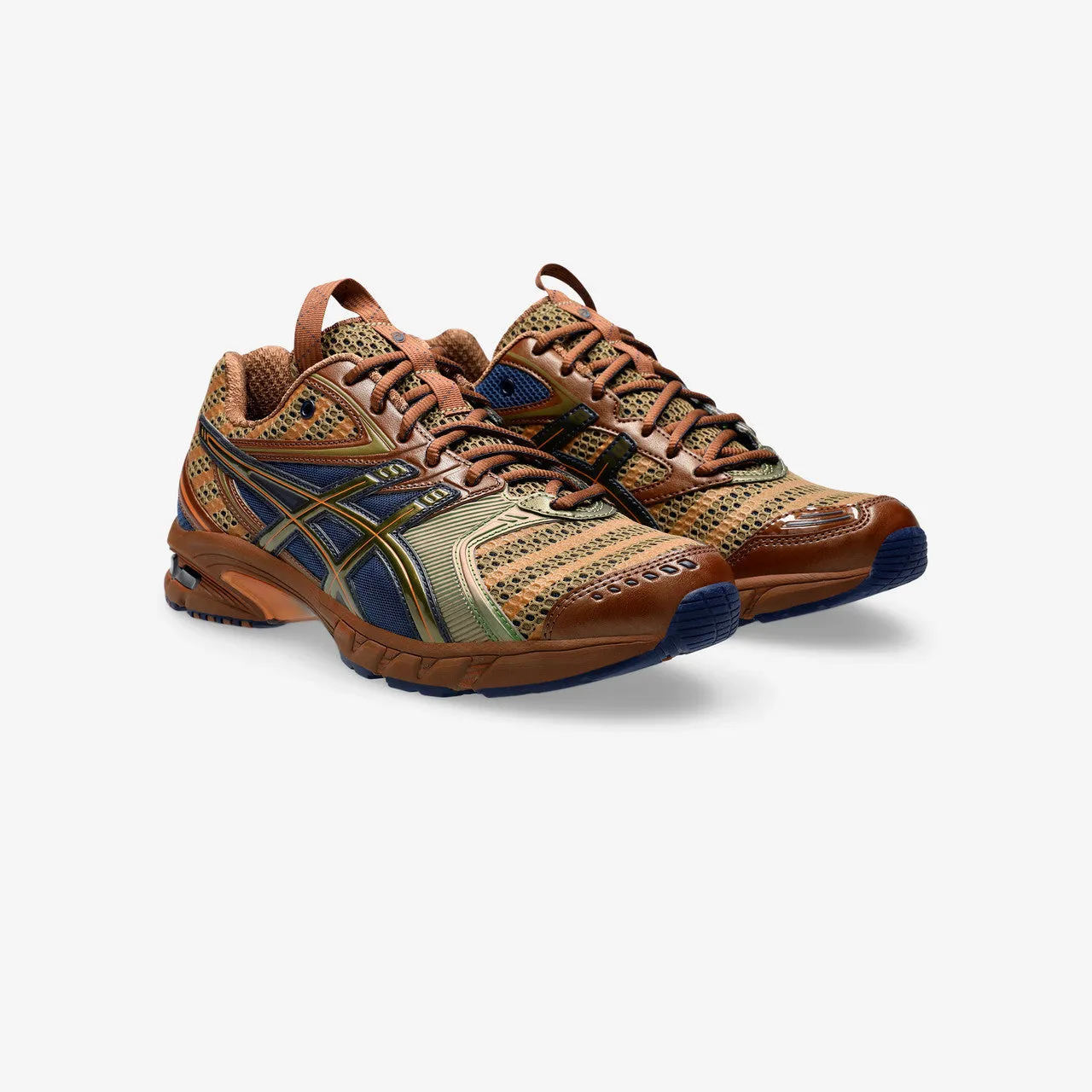 UB9-S Gel-DS Trainer 14